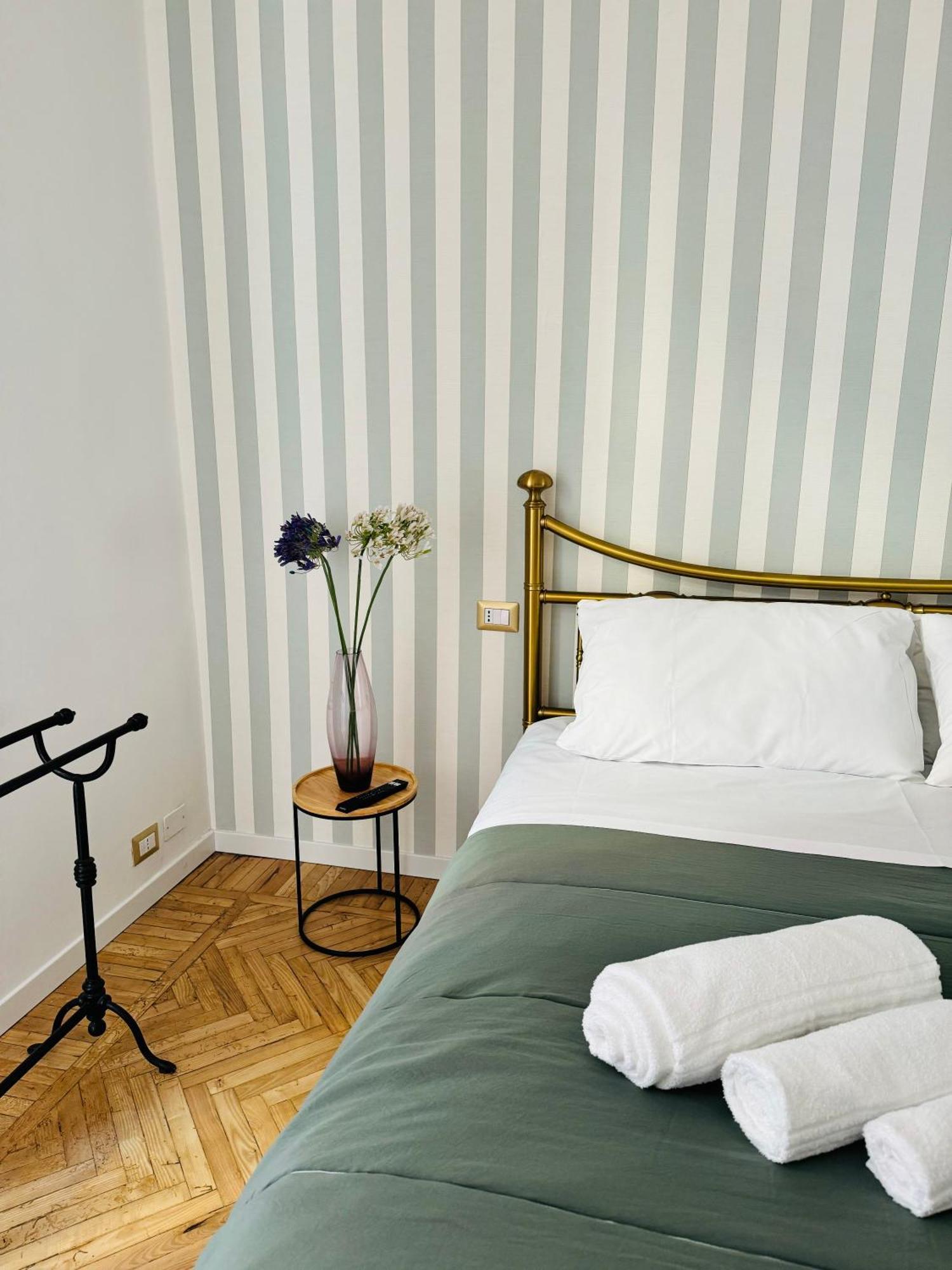 Suite Boutique Moscova Milan Exterior photo